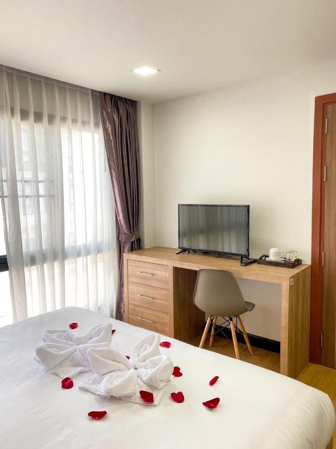 De Luxe Boutique & Rooftop Chiang Mai Zewnętrze zdjęcie