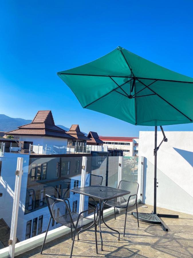 De Luxe Boutique & Rooftop Chiang Mai Zewnętrze zdjęcie